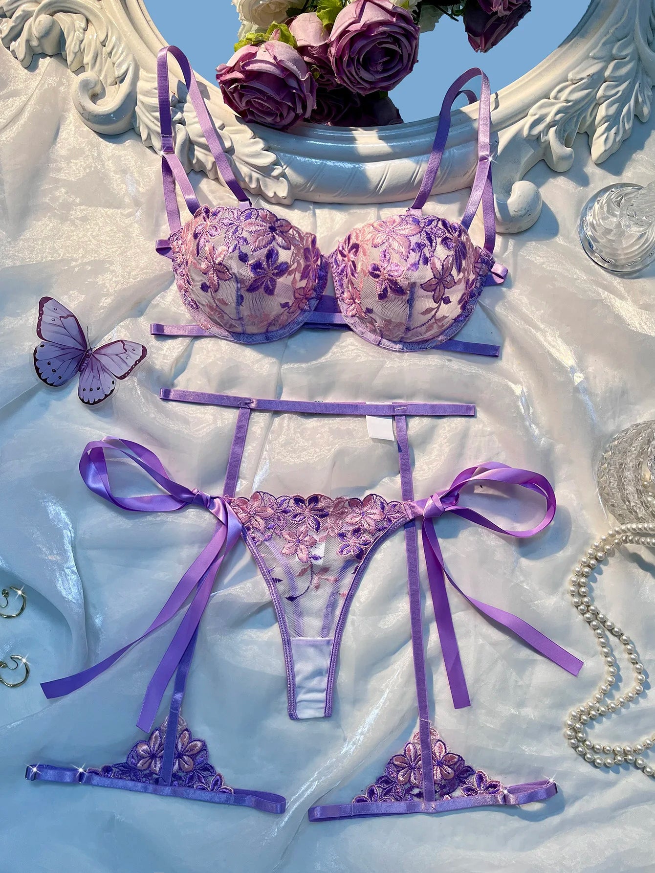 3 Piece Set Strap Steel Support Sexy Tie Underwear Lace Embroidered Flower Intimate Apparel Tight Bustier and Thong Ensemble
